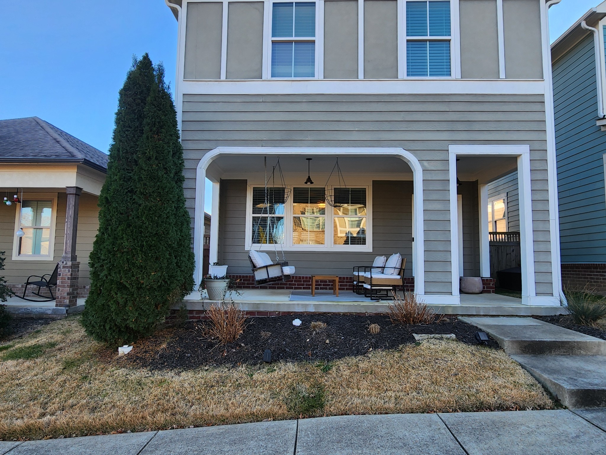 2212 Worthington Ave