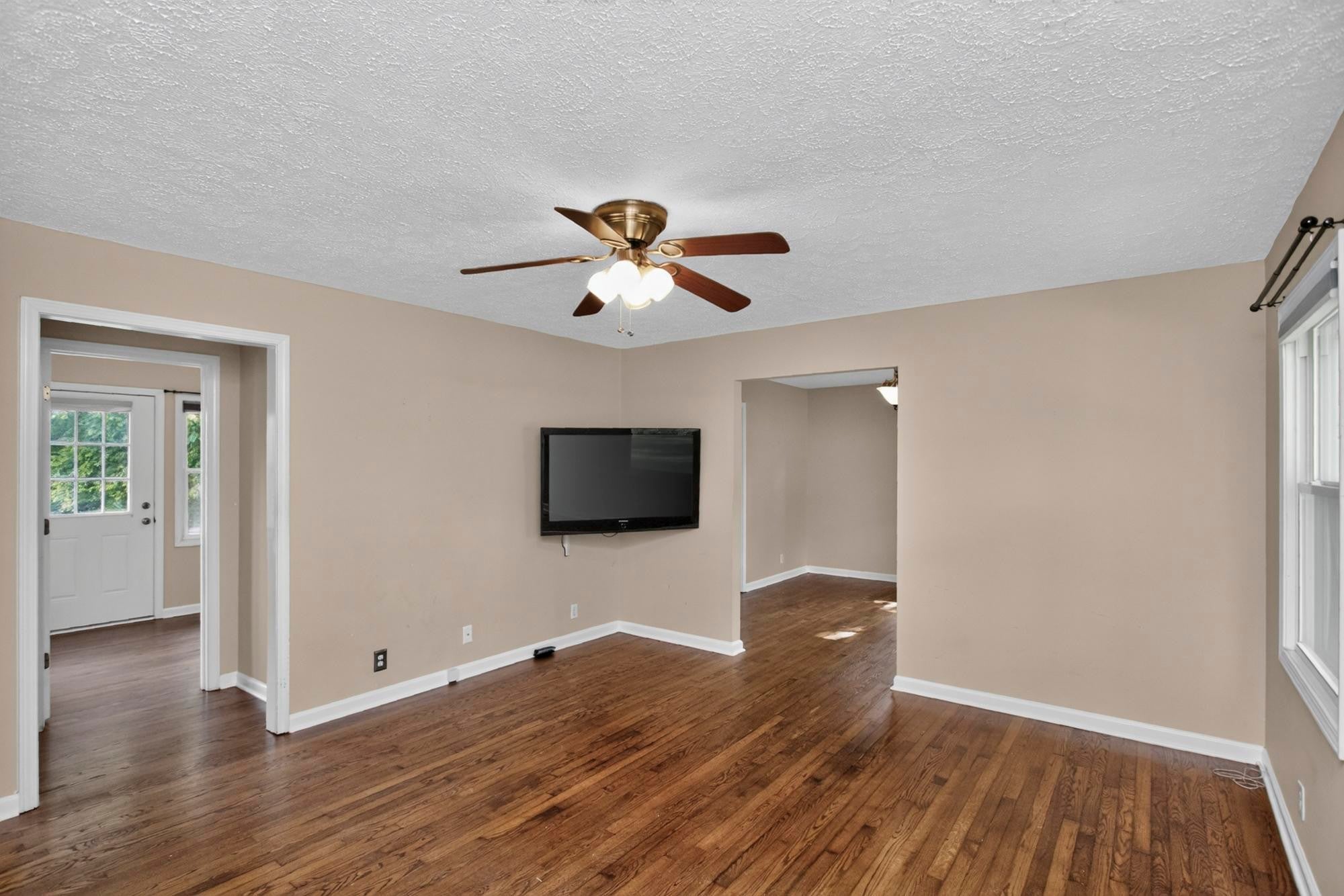 1455 Dividing Ridge Rd