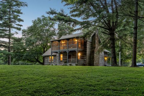 6633 Pinkston Rd College Grove TN 37046