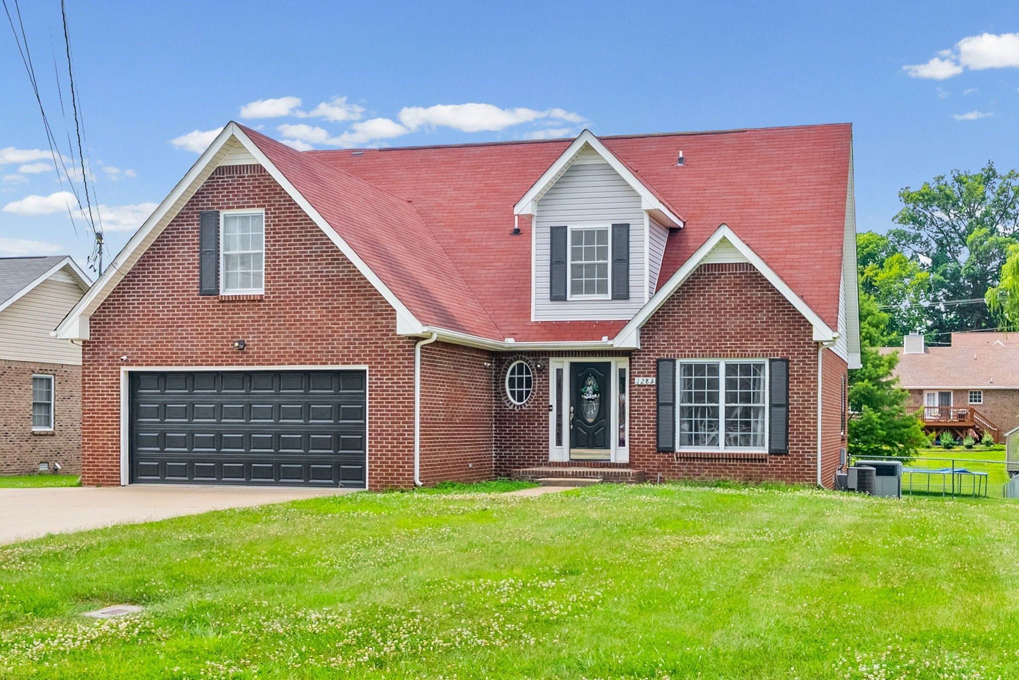 1283 Carnation Ct