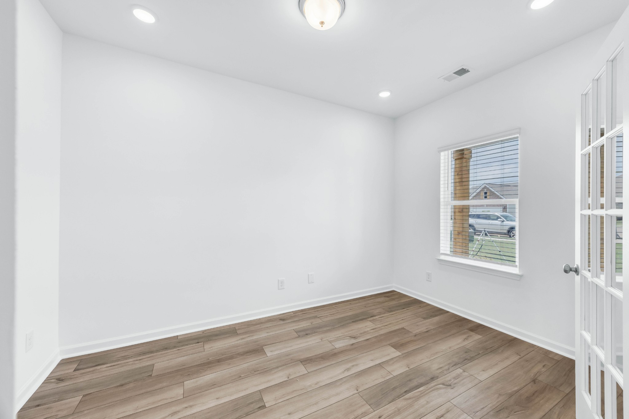 1417 English Oak Dr