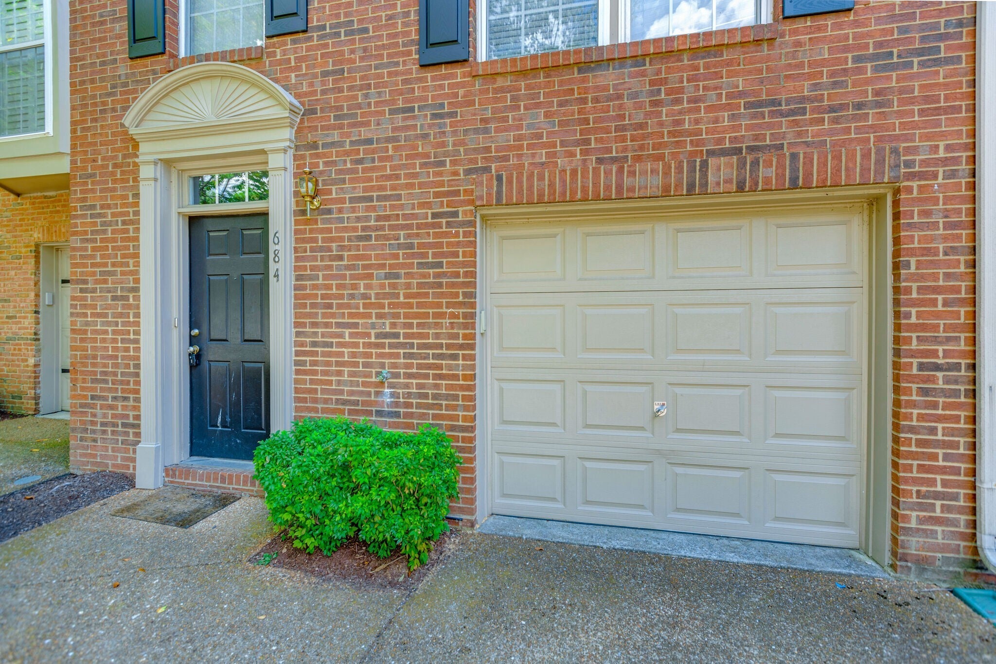 684 Huffine Manor Cir