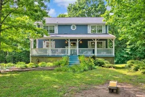 1111 Old Charlotte Pike Pegram TN 37143