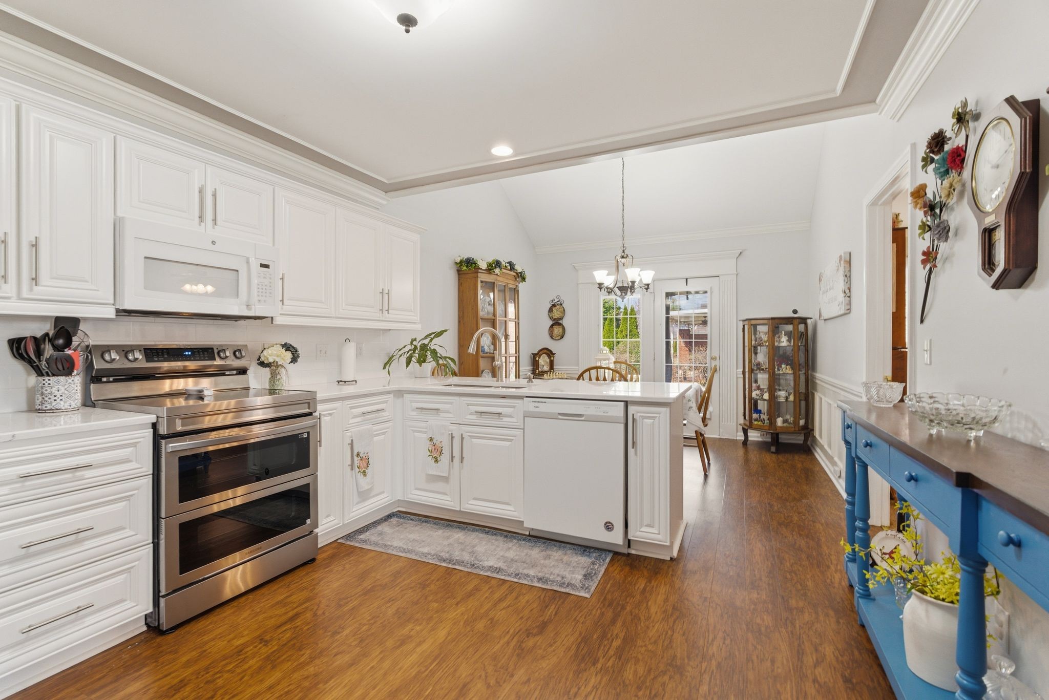 3333 Berryside Dr