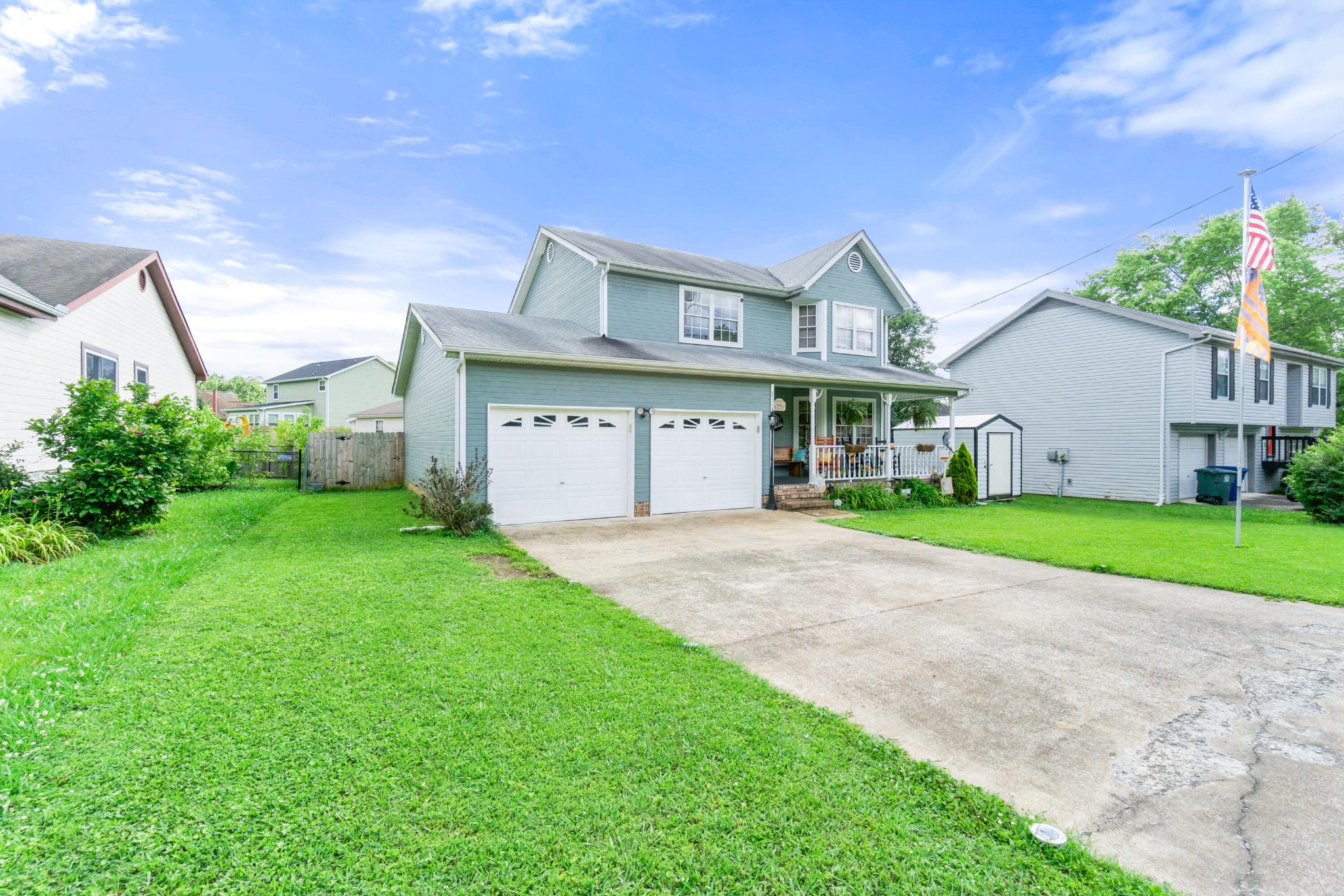 8202 Iris Road