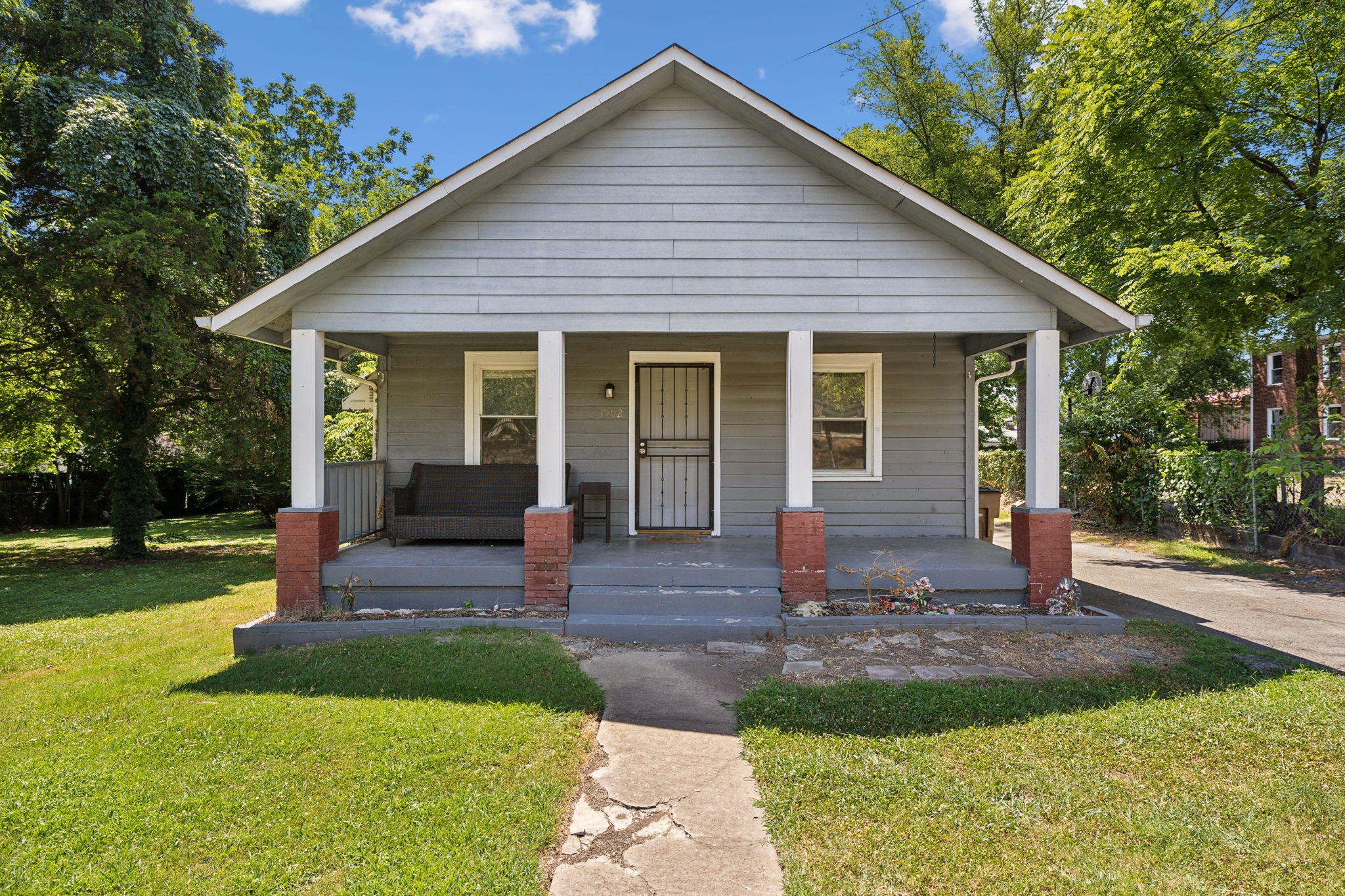 View Nashville, TN 37207 property