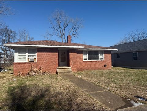 Photo of 119 Stacker Dr, Clarksville, TN 37040 (MLS # 3138243)