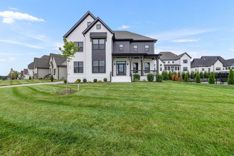 5937 Hunt Valley Dr Spring Hill TN 37174
