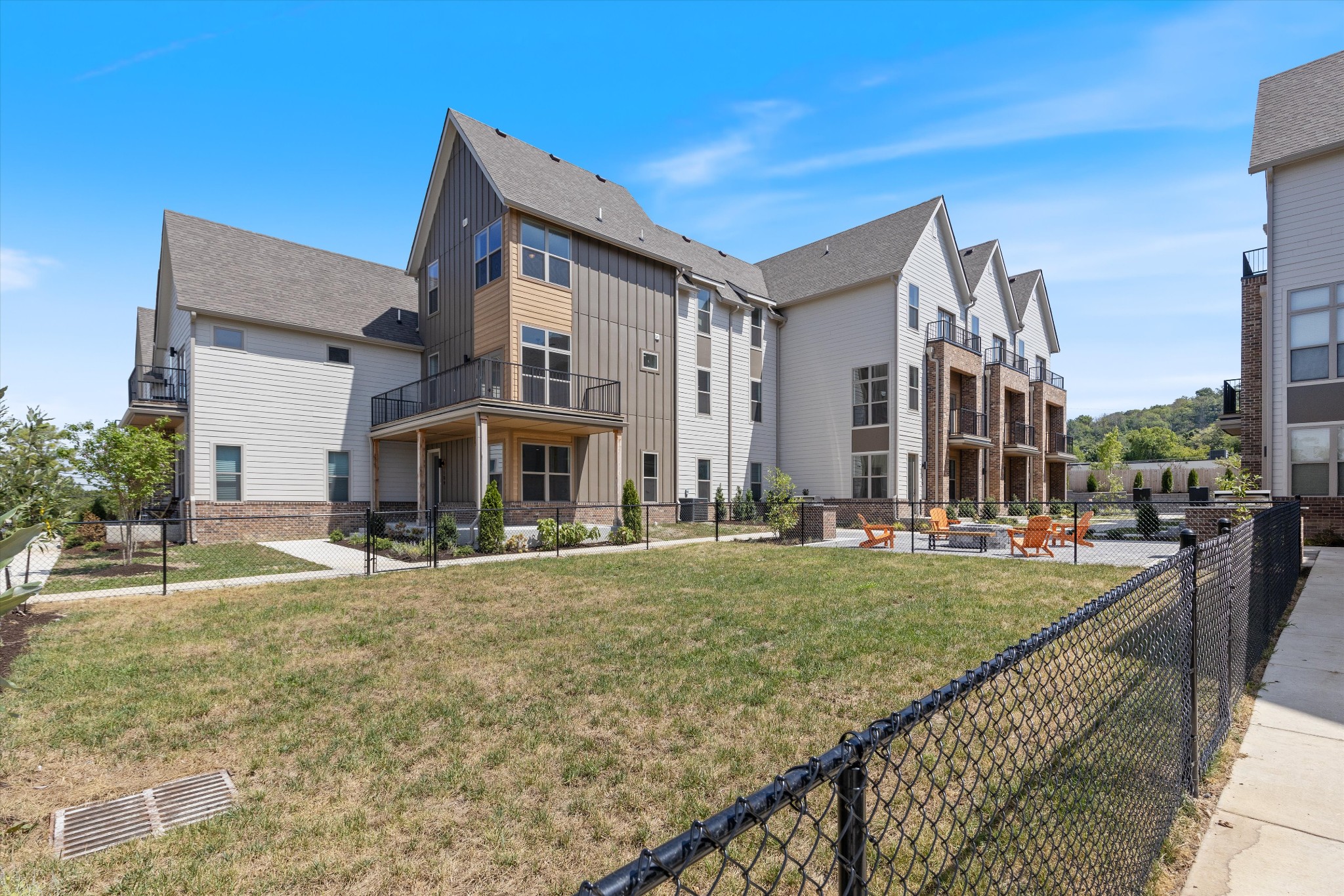 Photo 37 of 48 of 7341 Charlotte Pike 101 townhome