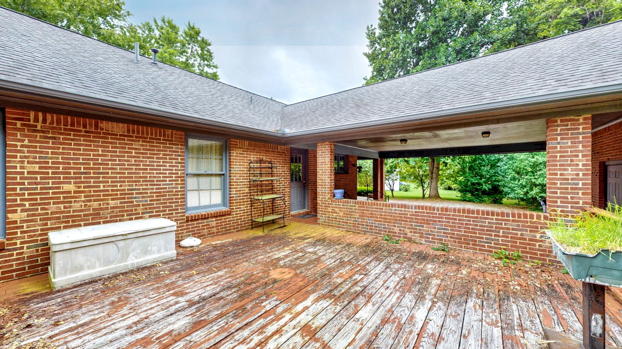 223 Megan Cir
