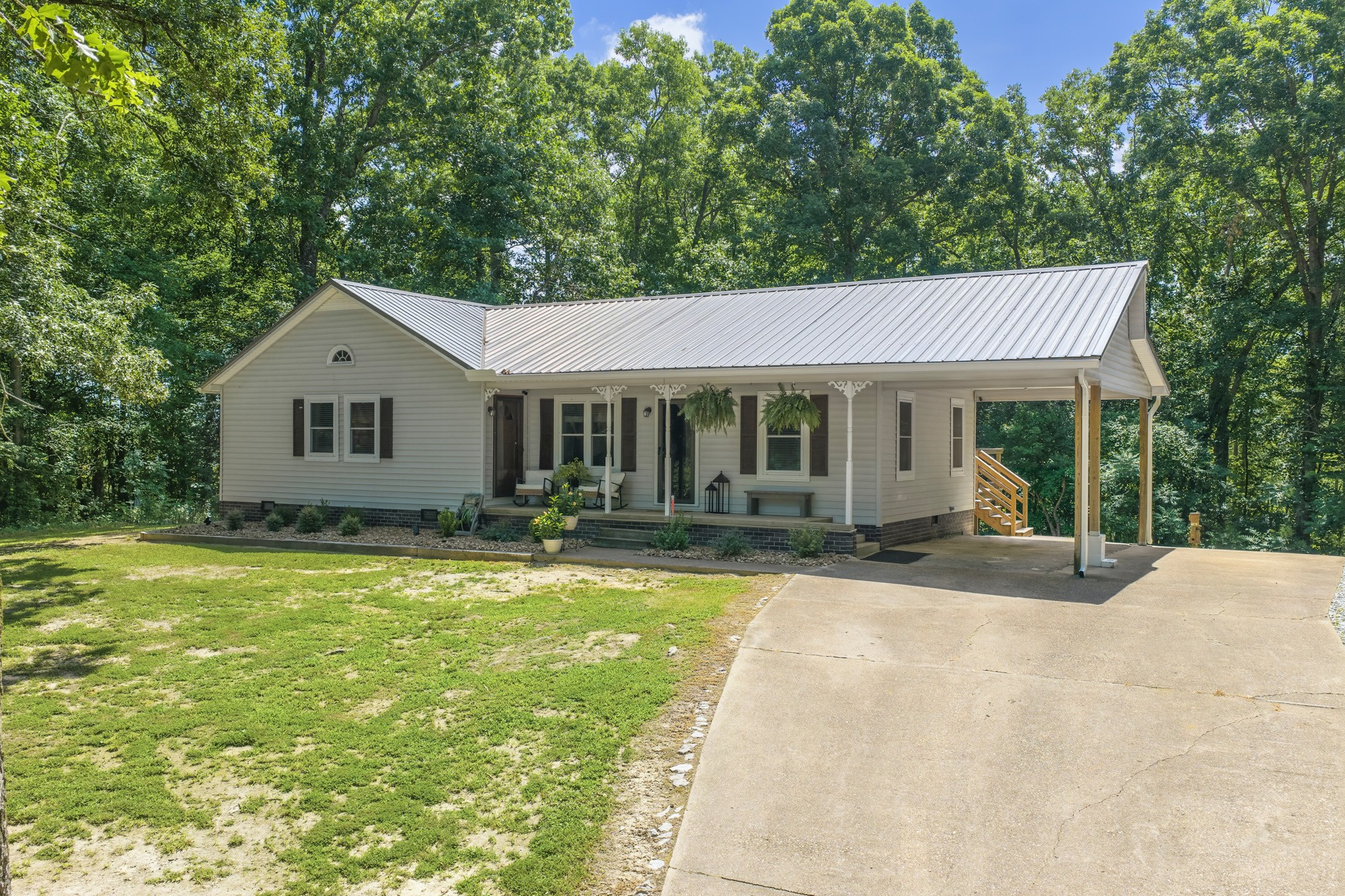 75 Beal Ln