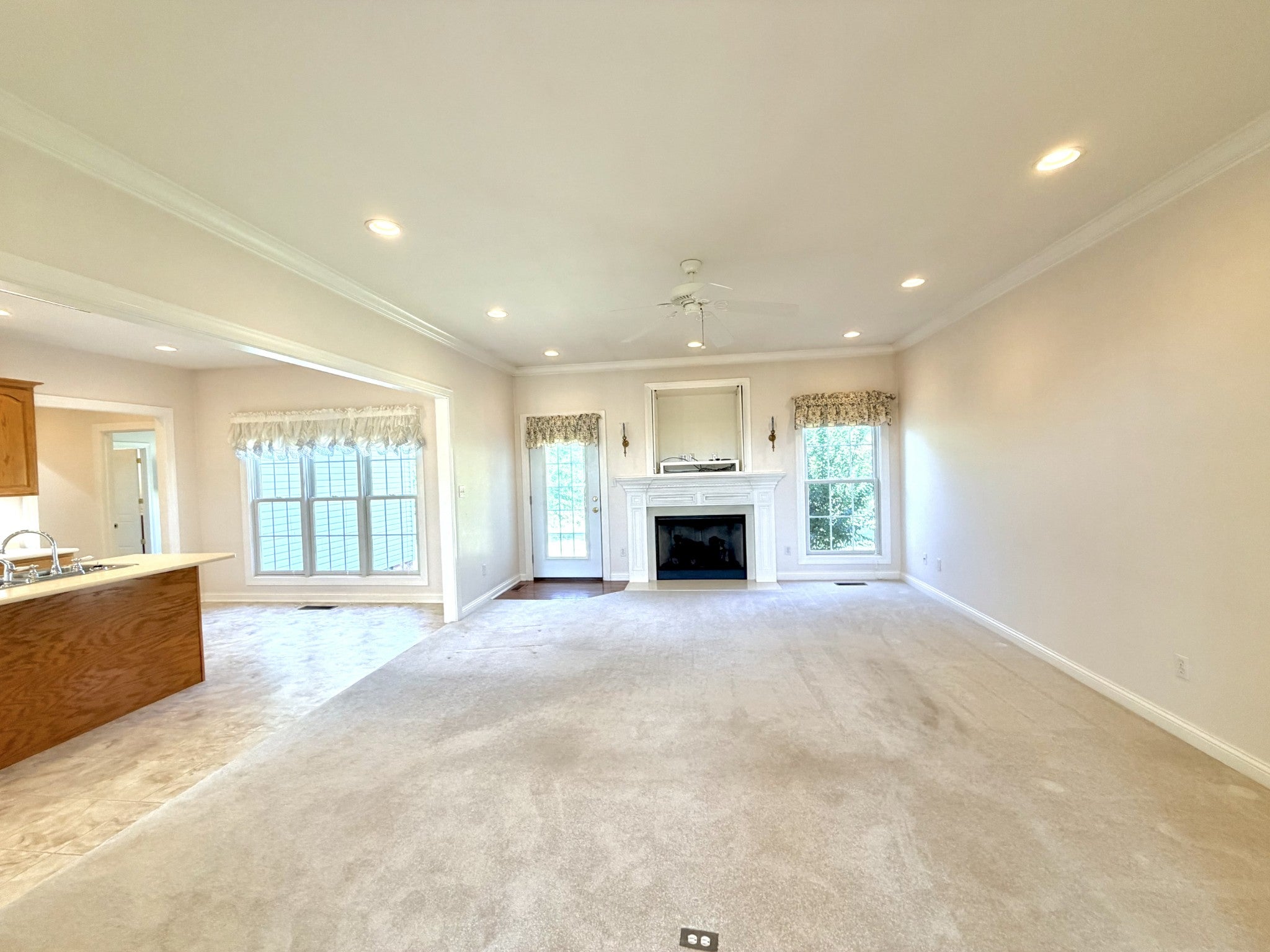 4893 Orten Dr