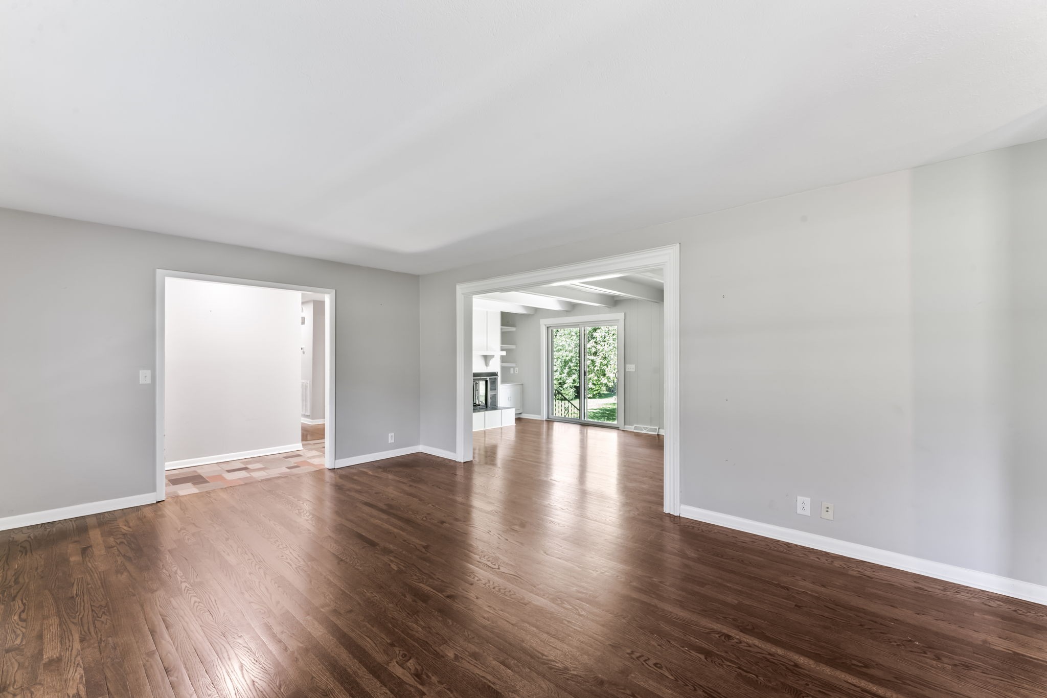 1006 Houston Dr