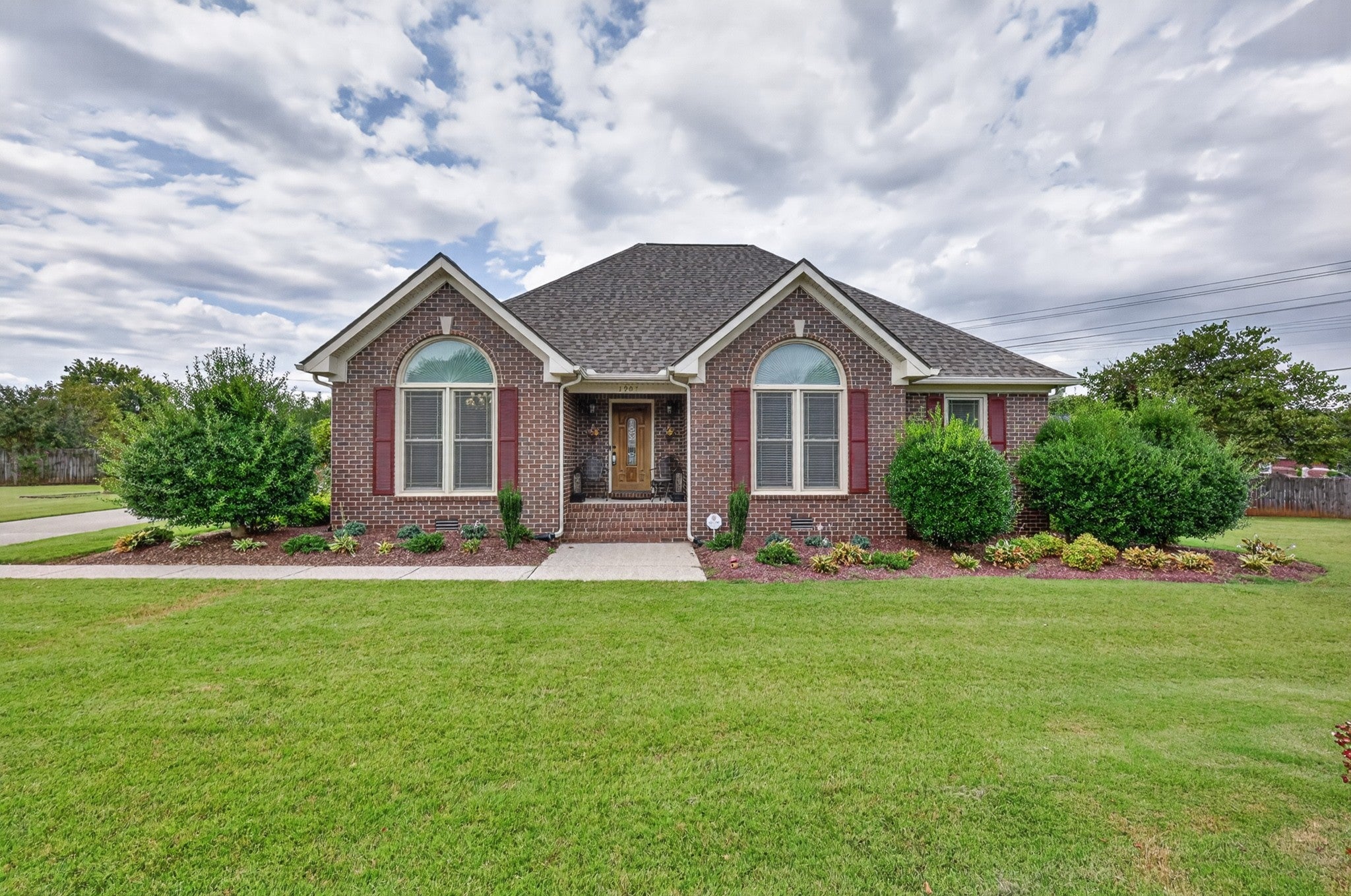 1907 Andrew Ct