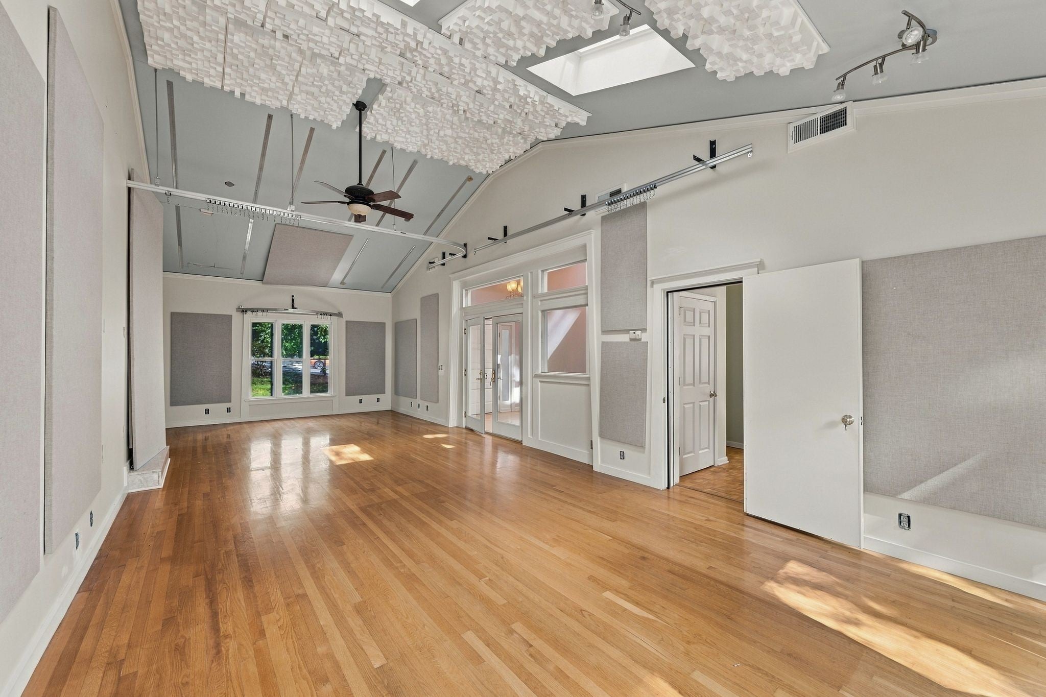 112 Harpeth Trace Ct