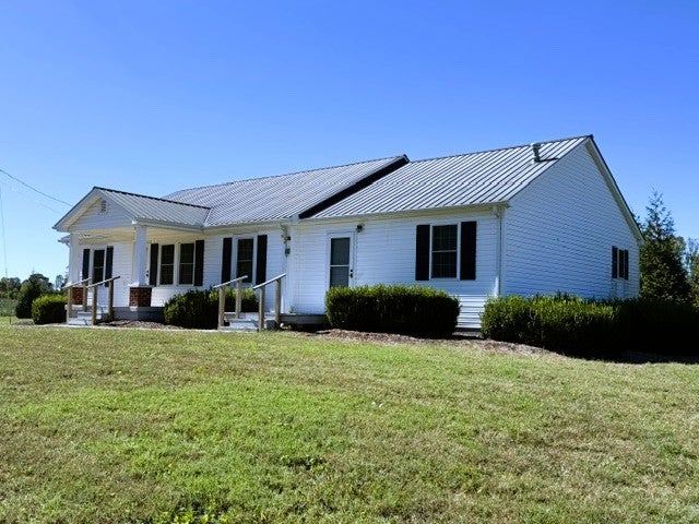 5677 Francis Ferry Rd