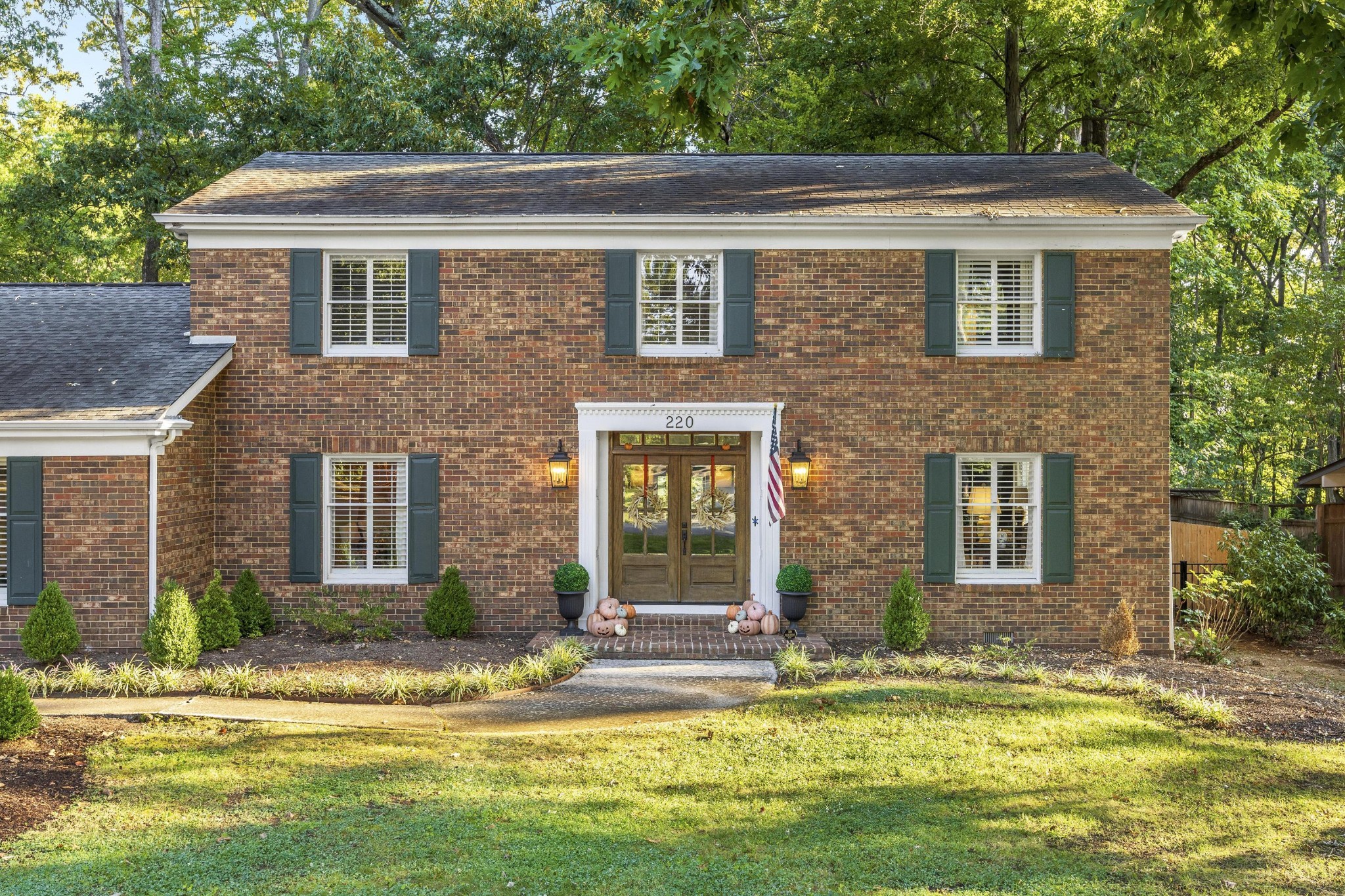 220 Blueberry Hill Road NW