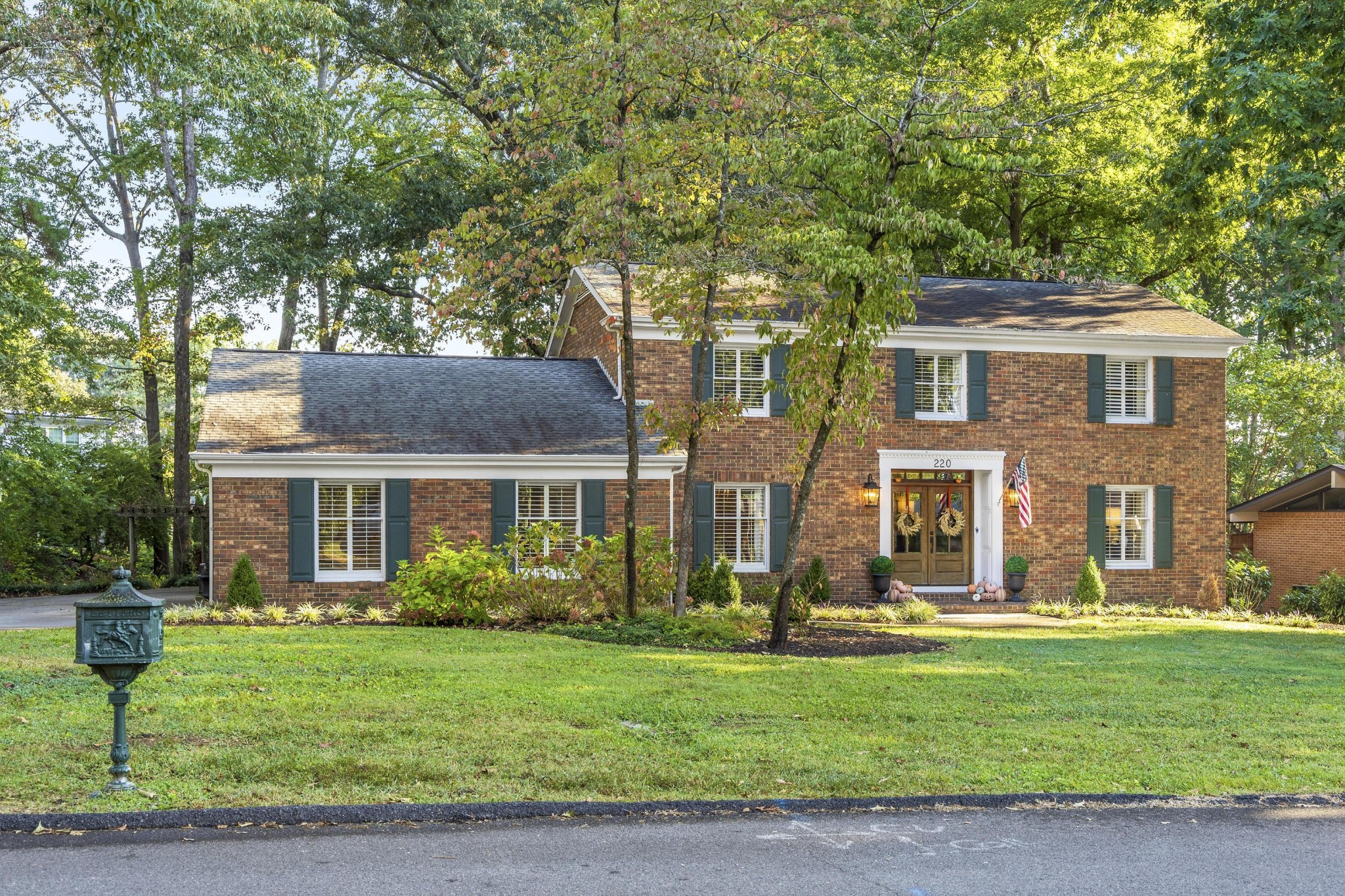 220 Blueberry Hill Road NW