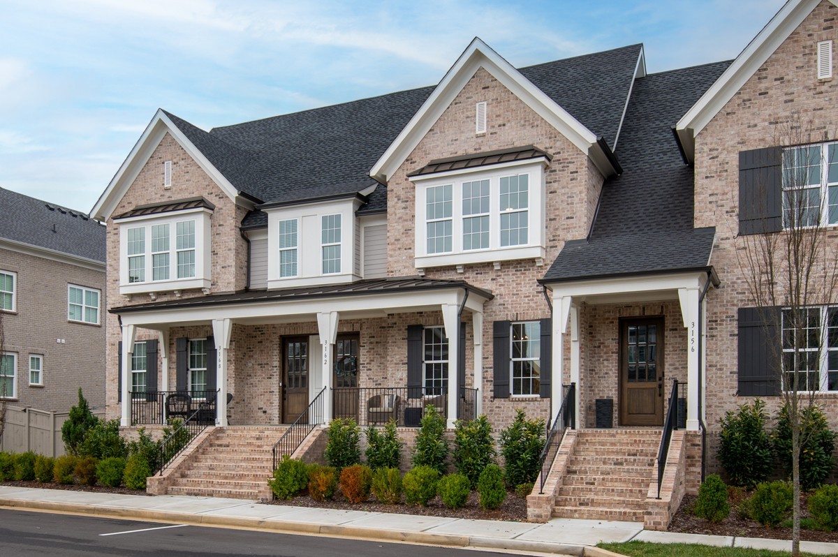 3162 Long Branch Cir