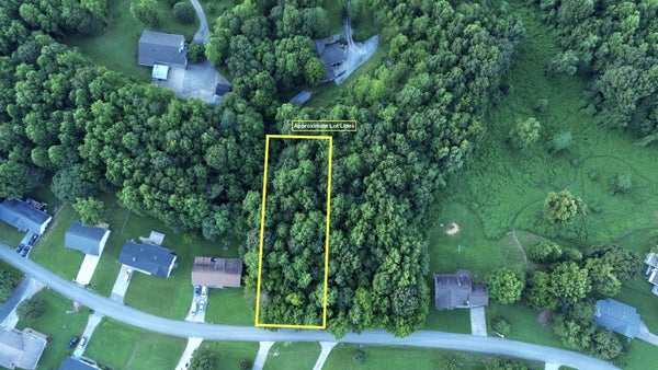 978 ASHLEY LN, DAYTON, TN 37321 - Image 369bb4a3f6a5d1a4b3532a3e57d2a81e/3125982908