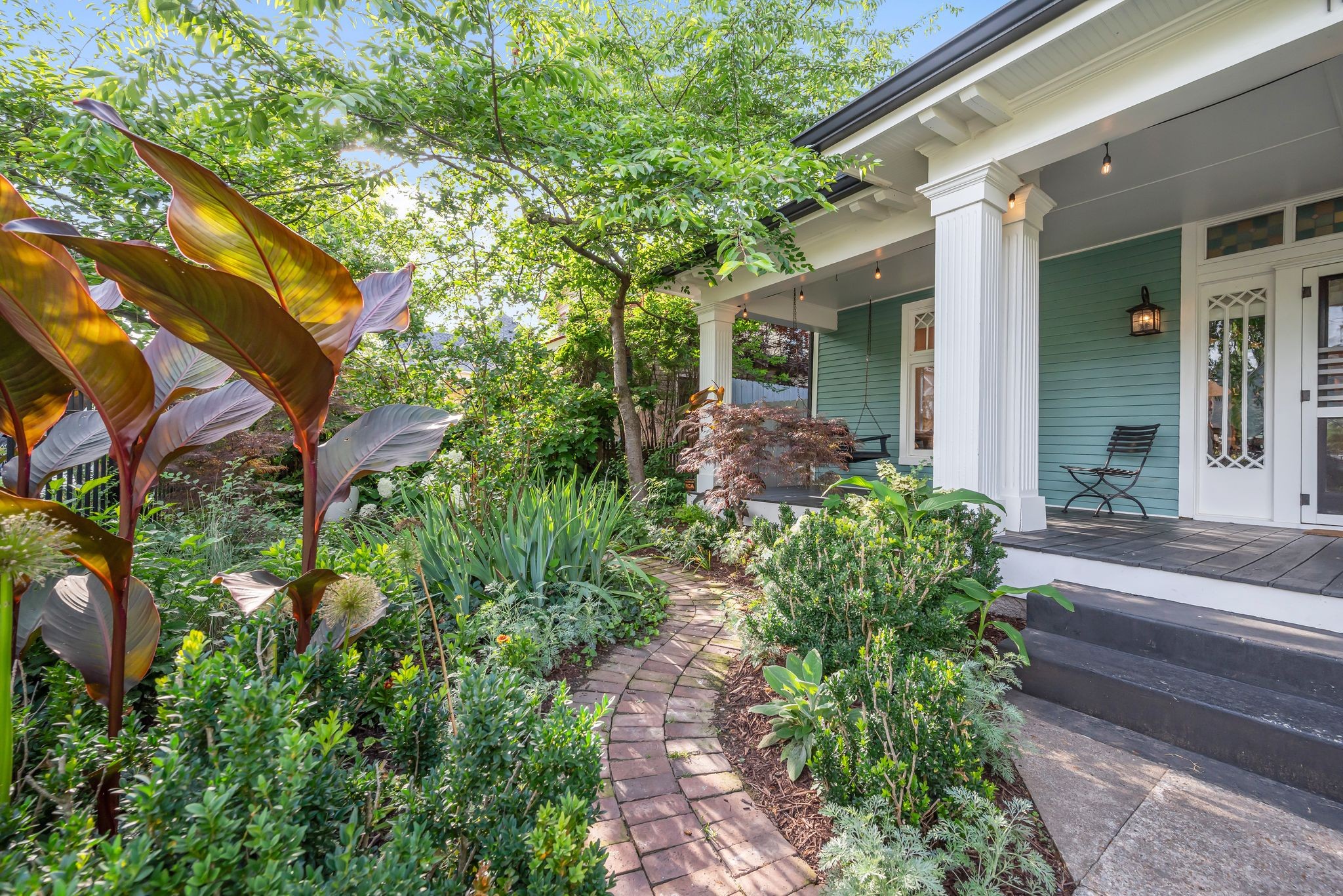 1815 Lillian St