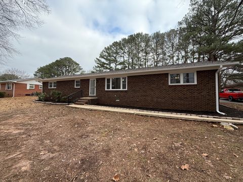 204 Orchard Ln Winchester TN 37398