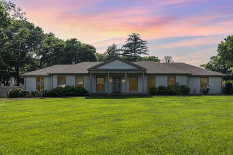 405 Oakvale Dr Brentwood TN 37027