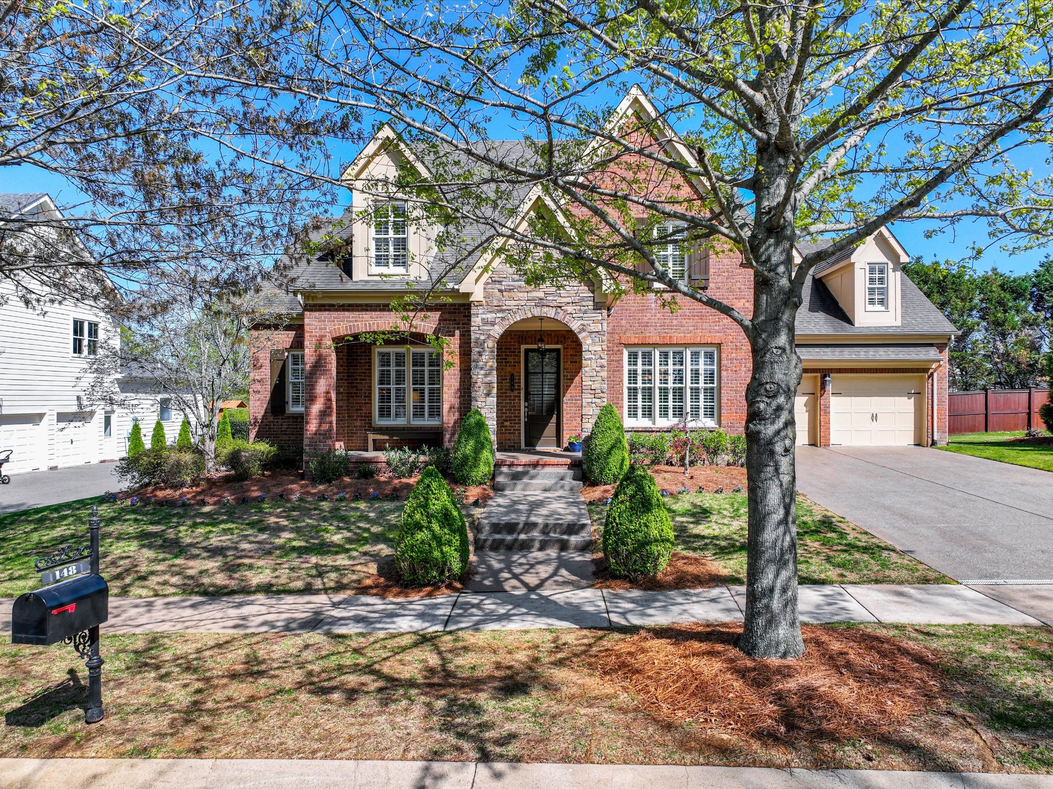 148 Worthy Dr

                                                                             Franklin                                

                                    , TN - $1,050,000