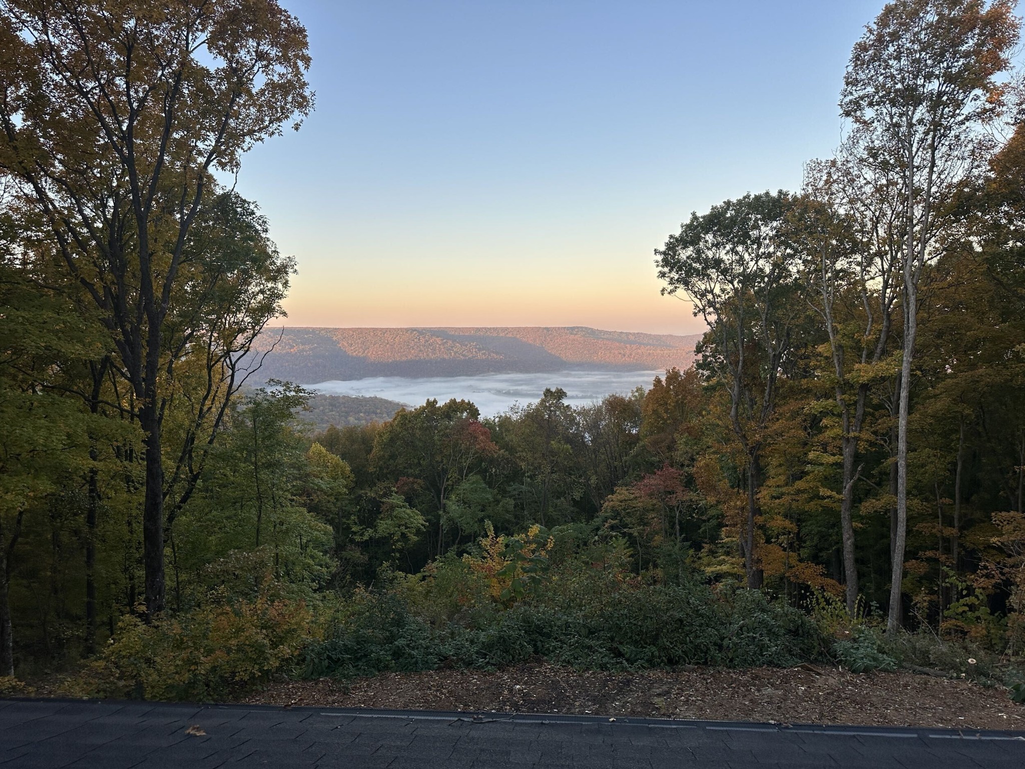 900 Valley View Drive