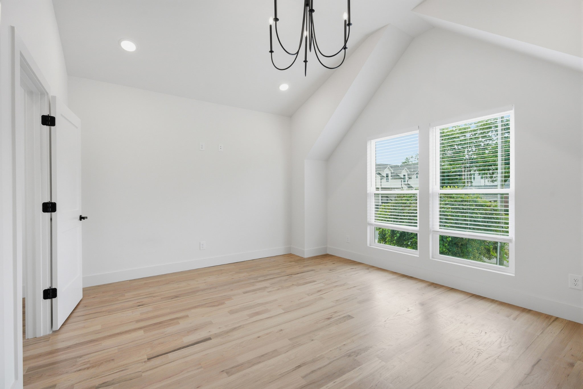 720B Groves Park Rd