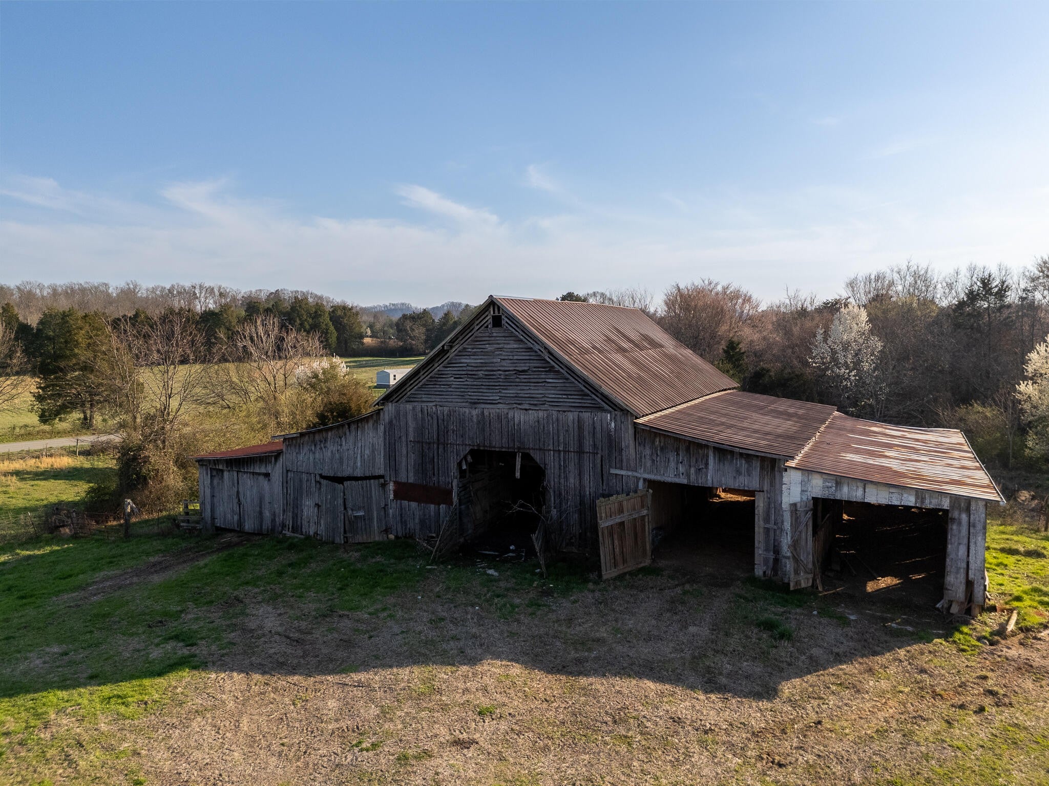 762 Old Tellico Highway N