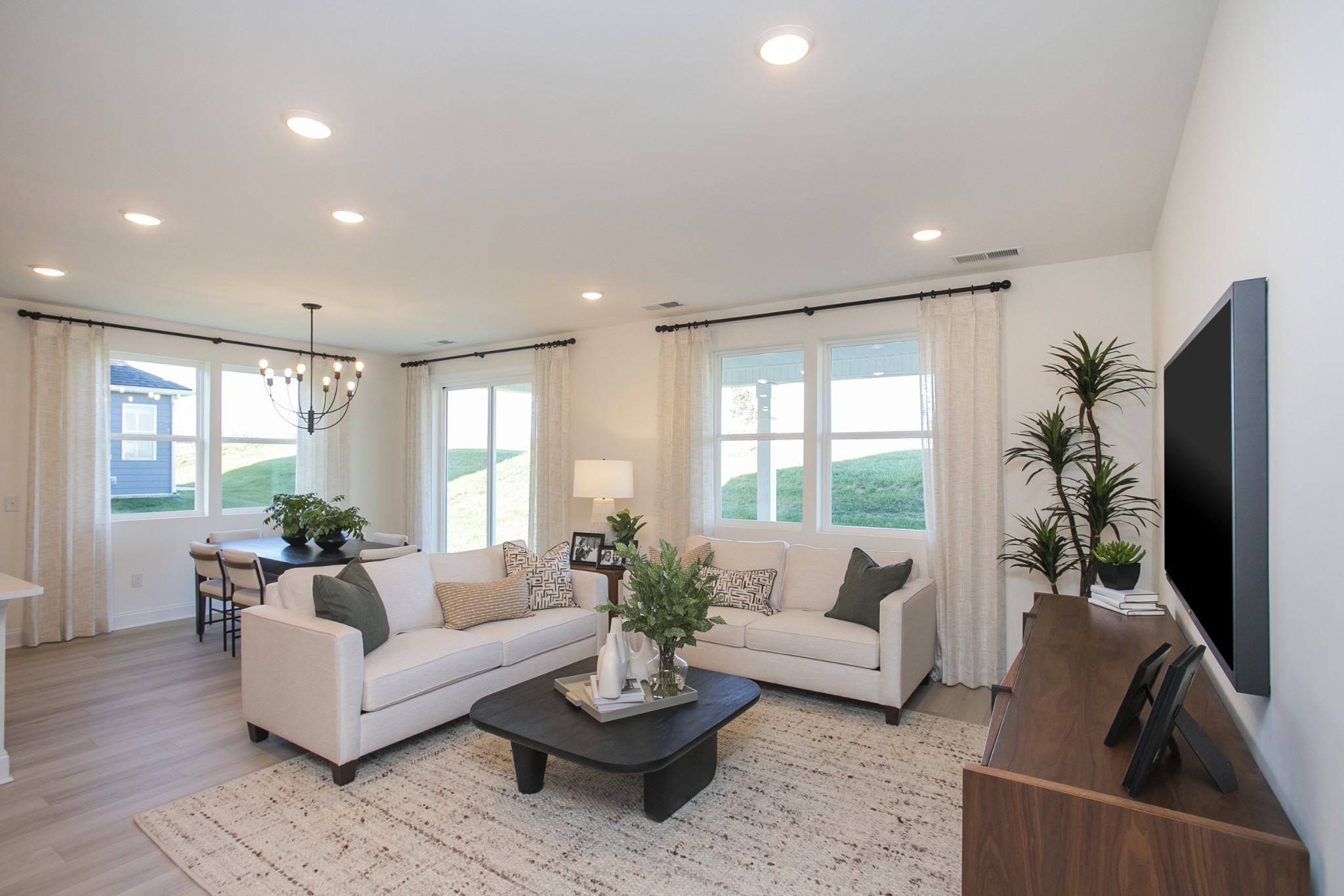 2322 Williamsport Landing