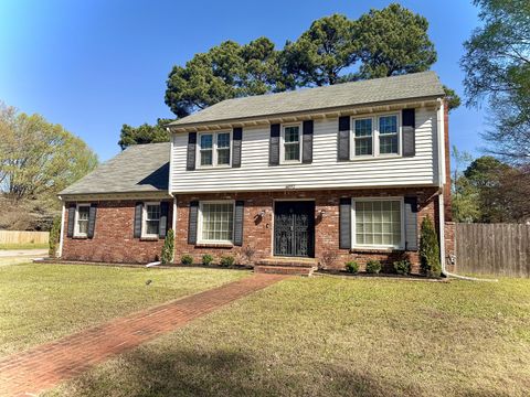 Photo of 6092 Macinness Dr, Memphis, TN 38119 (MLS # 3164516)