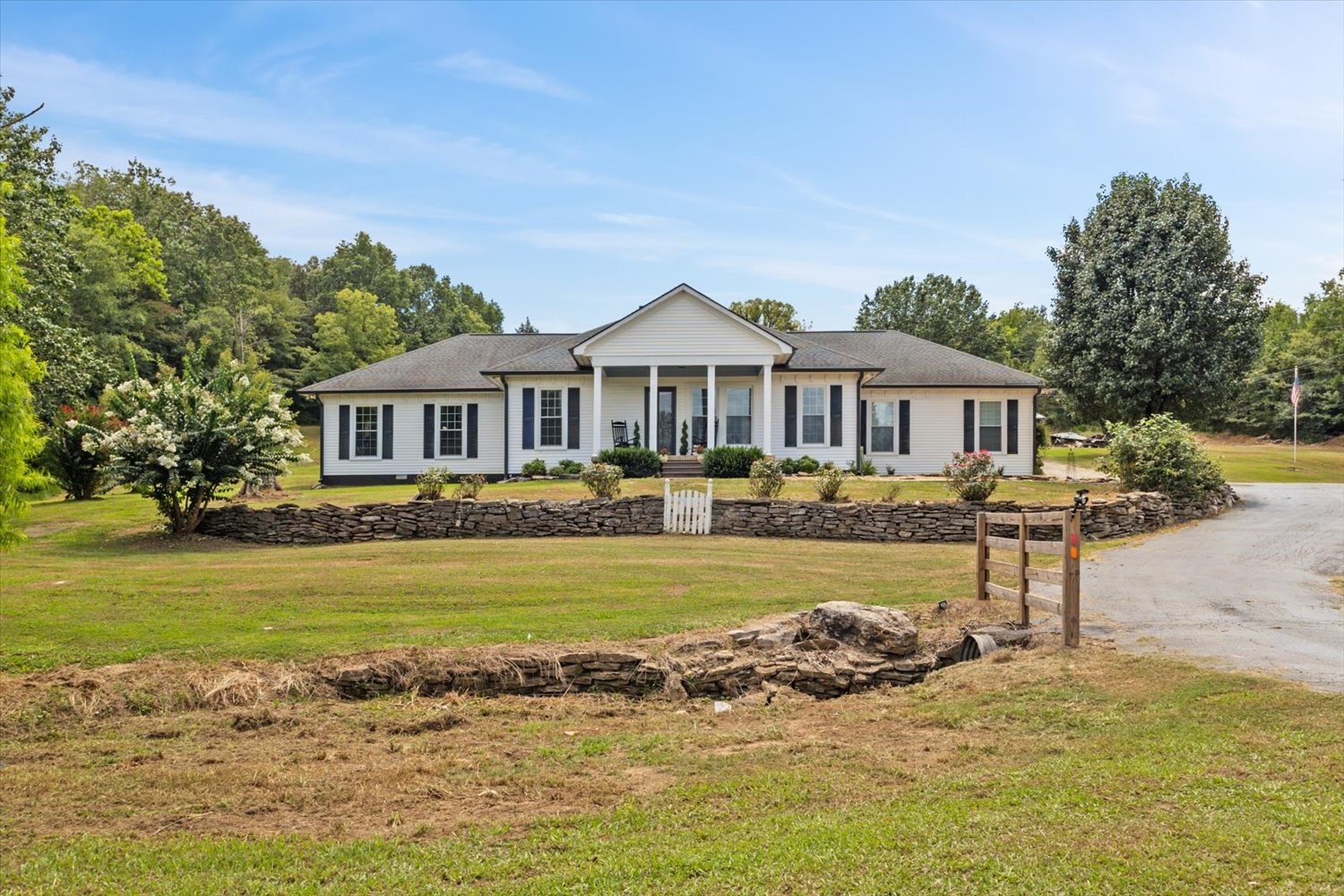 2541 Mooresville Hwy