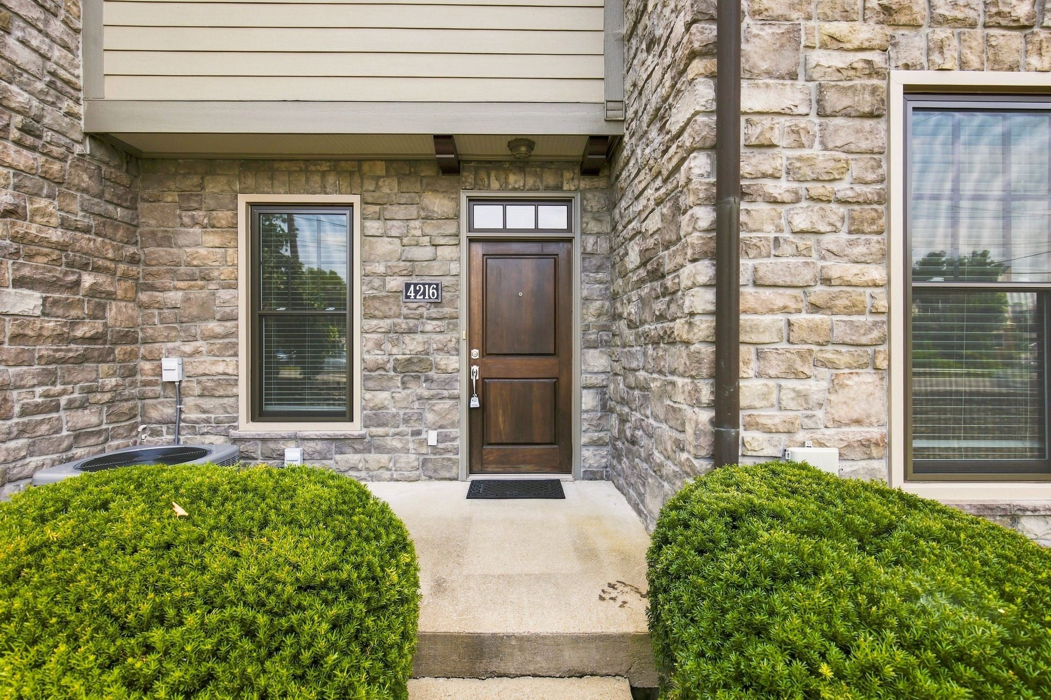 4216 Hillsboro Pike