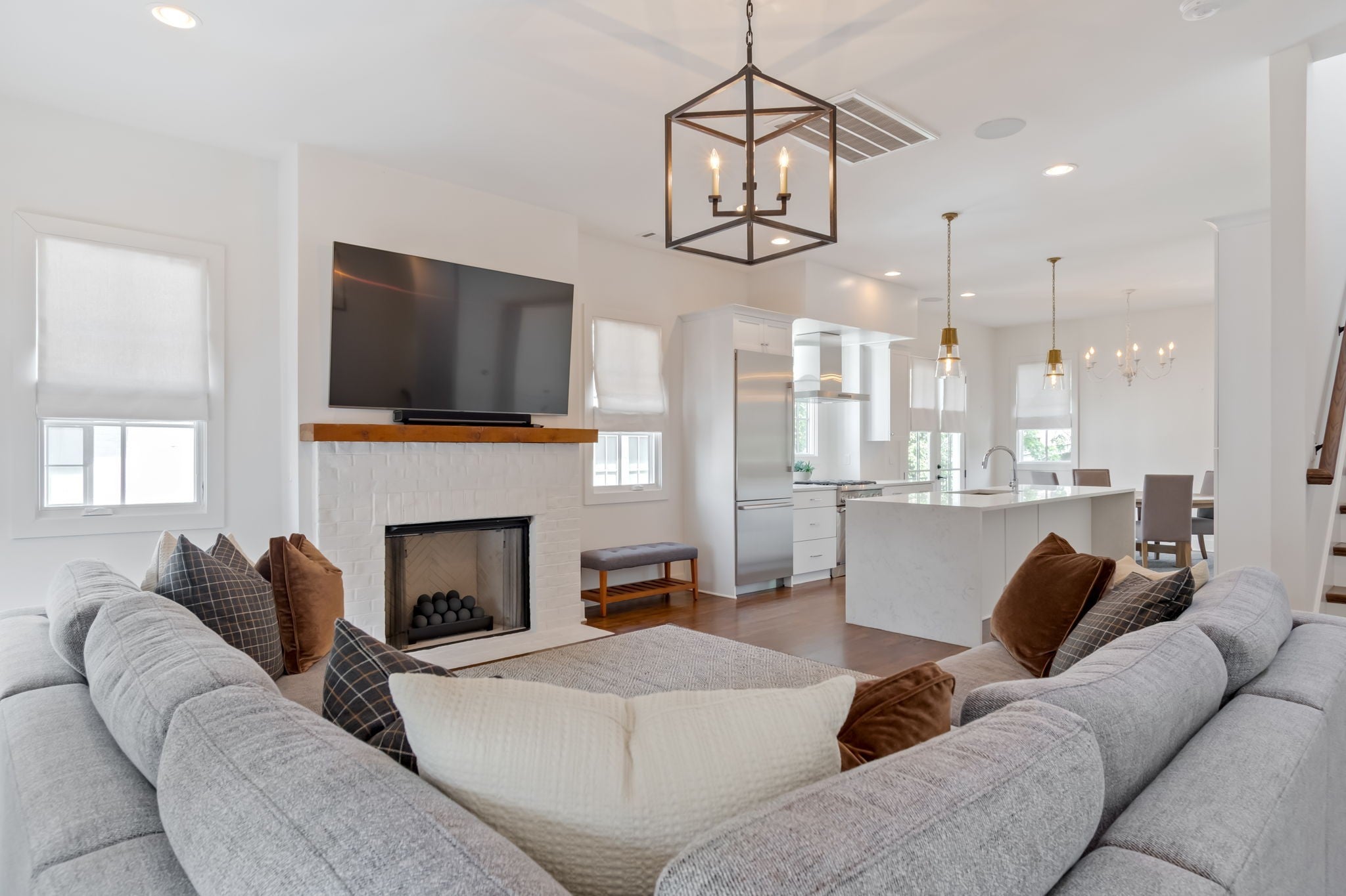 3-bed listing at 519 Chesterfield Ave 2, Nashville