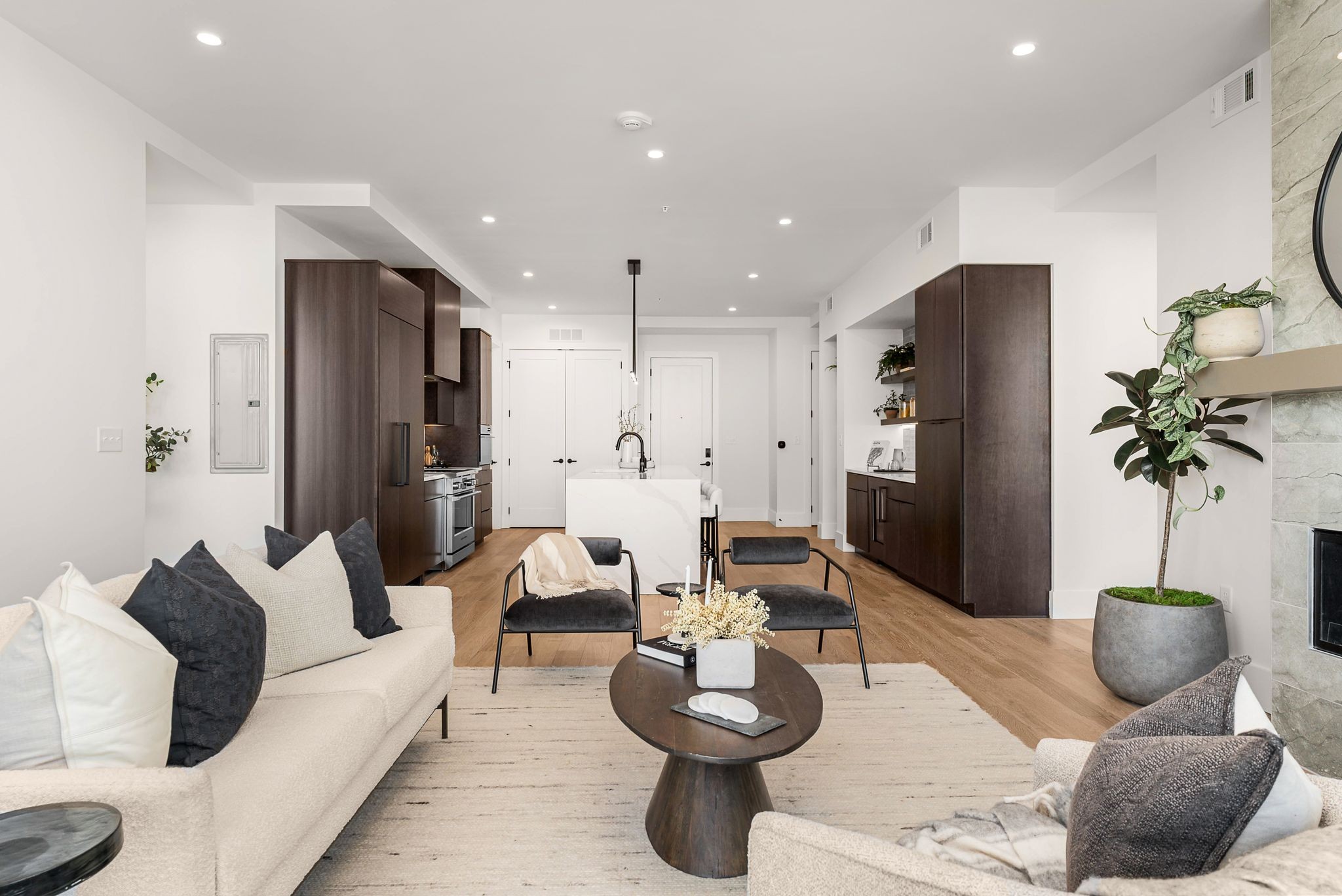 321 31st Ave N B12(A)