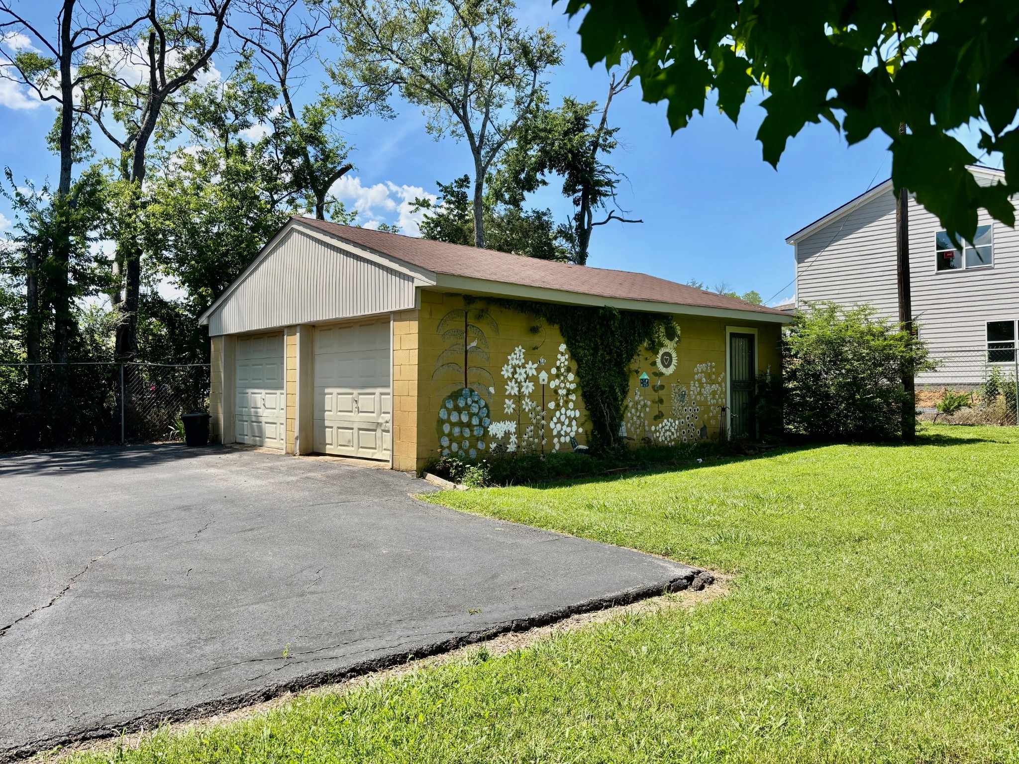 570 Rock Springs Rd