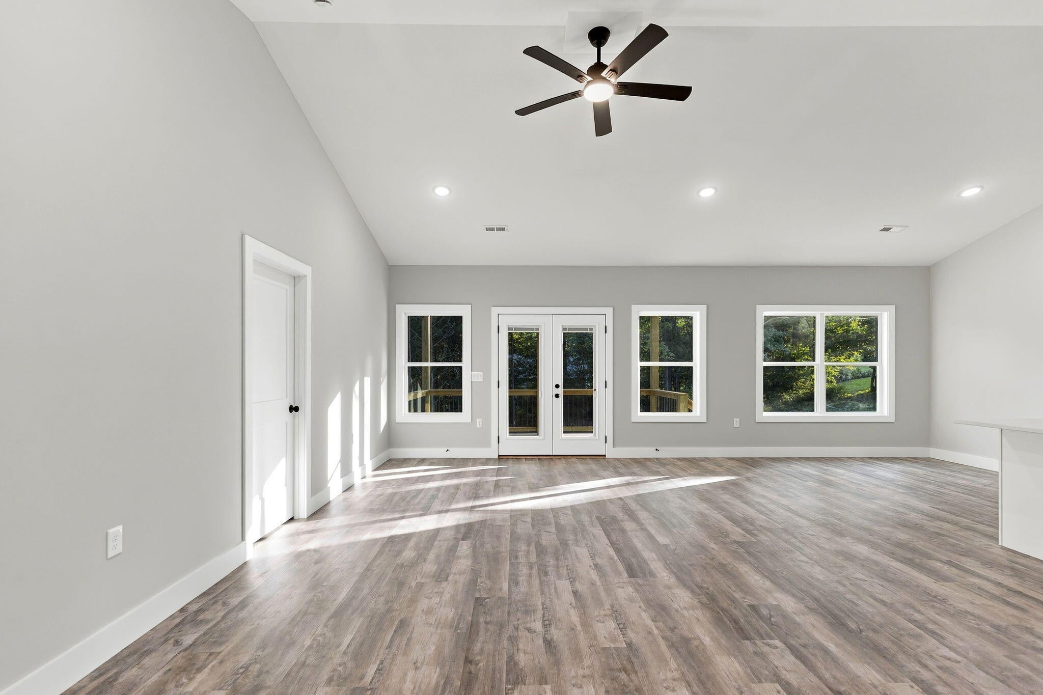122 Old Pond Road SE