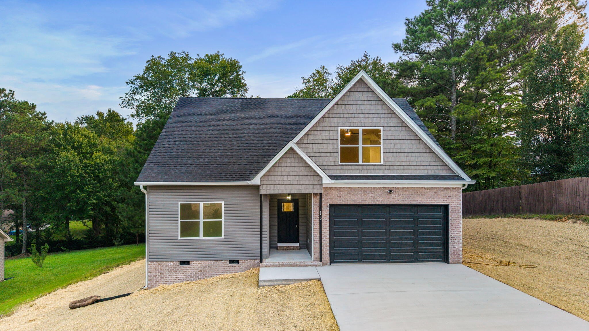 122 Old Pond Road SE