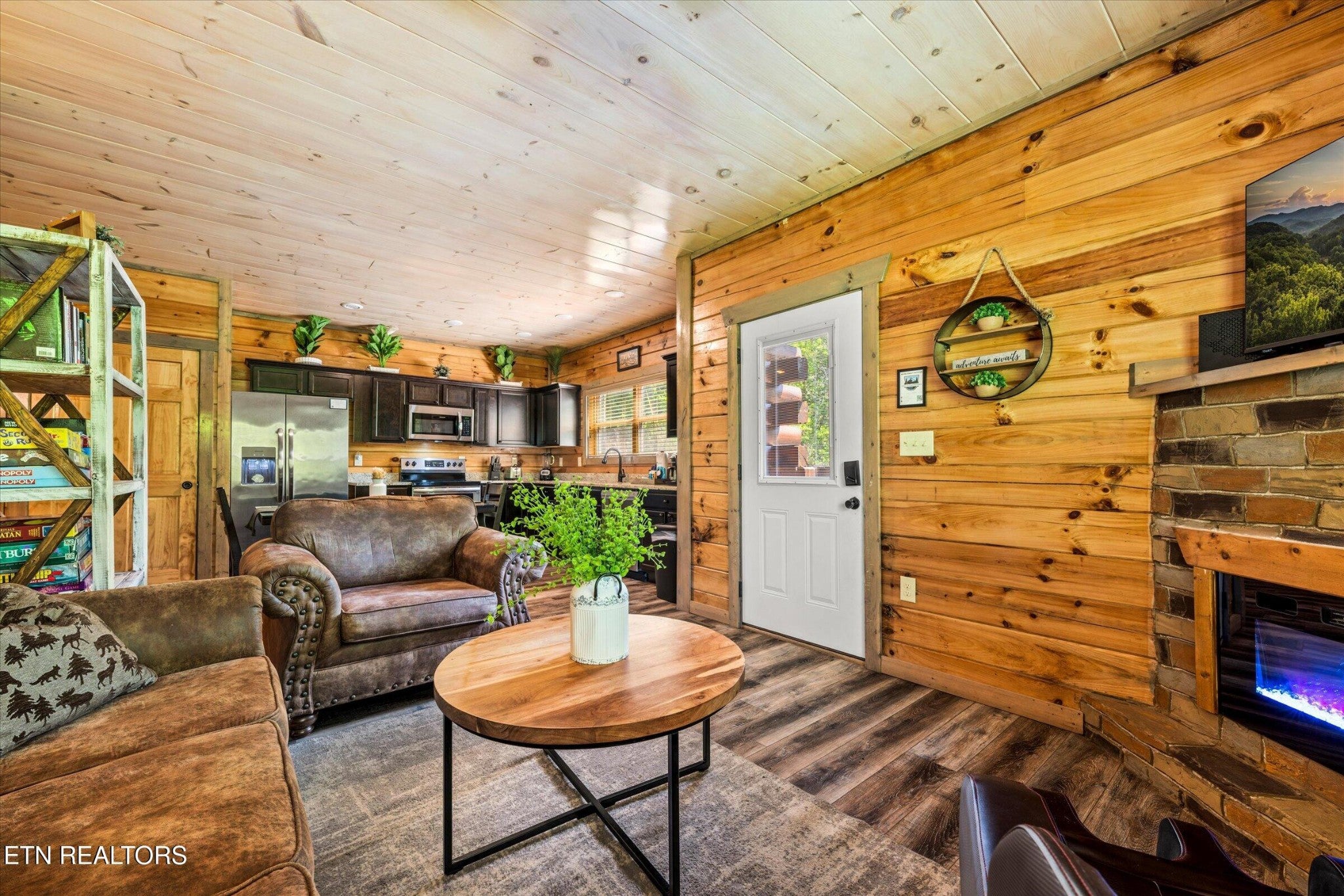 2243 Wingspan Drive