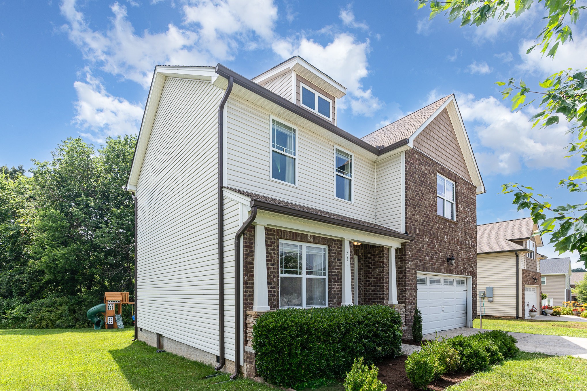 611 Whirlaway Dr