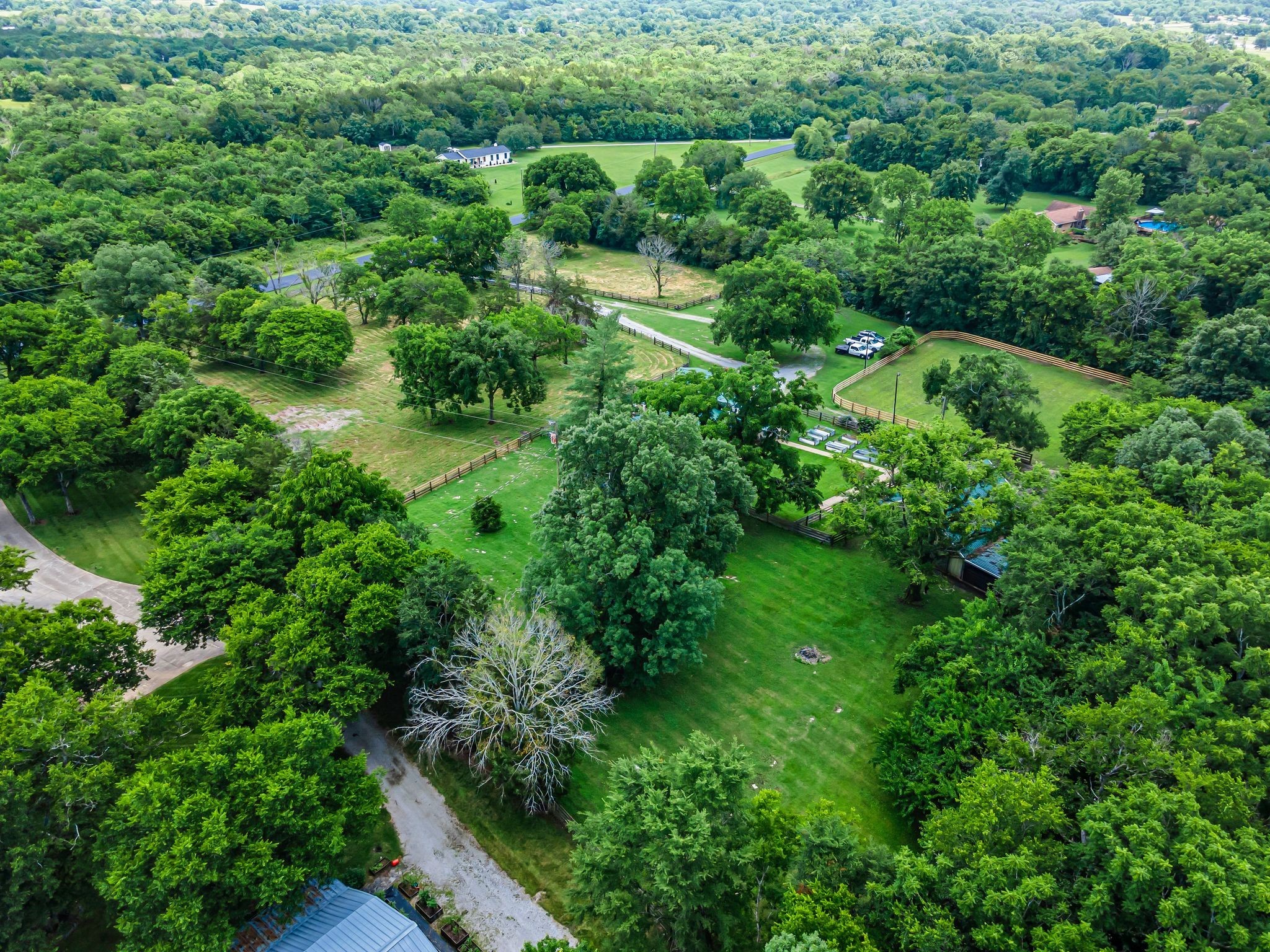 921 Hickory Hills Dr