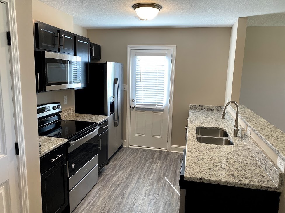 555 Heritage Point Dr B