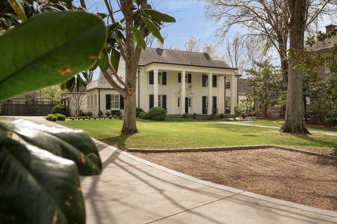 Photo of 3519 Woodmont Blvd, Nashville, TN 37215 (MLS # 3167722)