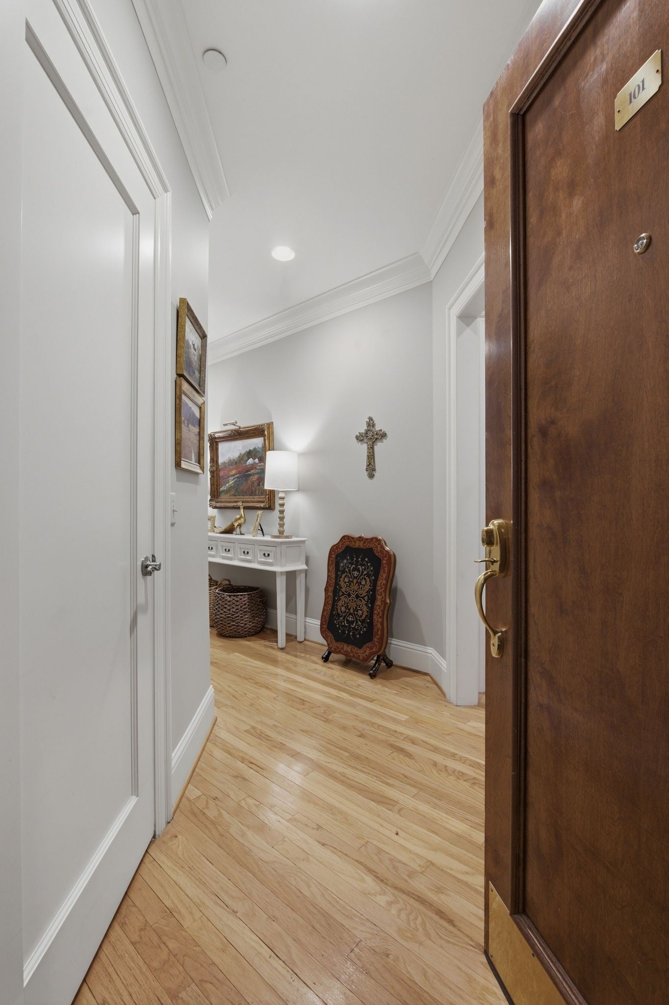 4000 West End Ave 101