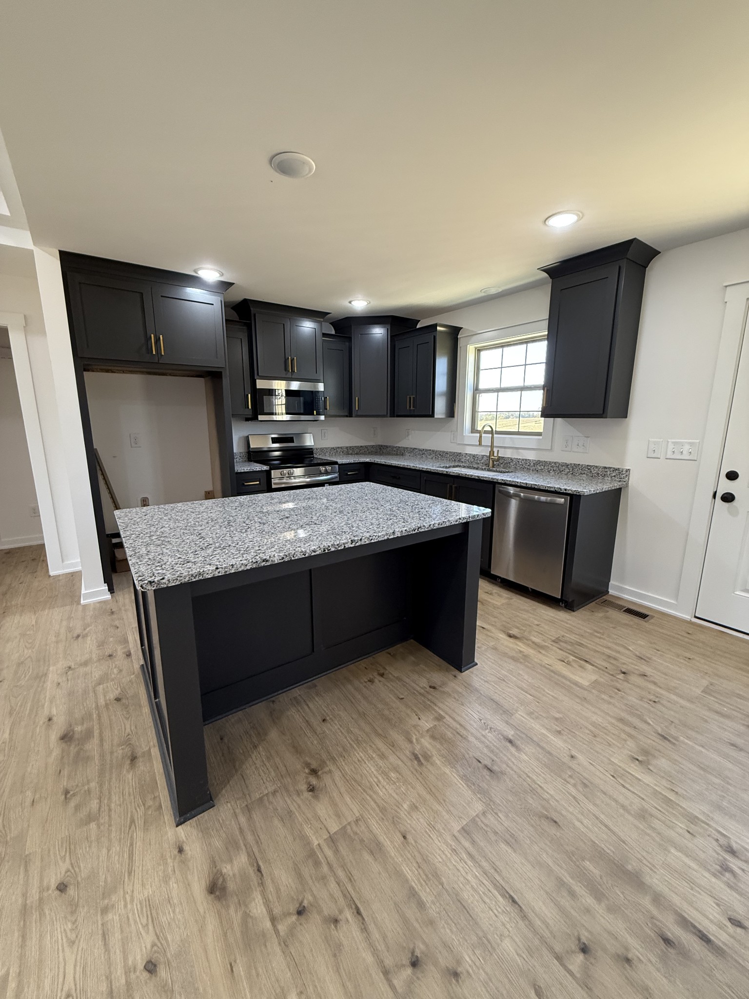 4827 Akersville Rd