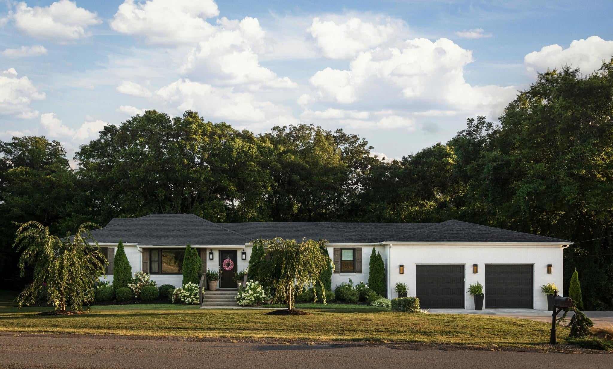 4-bed listing at 2805 Lincoya Dr, Nashville