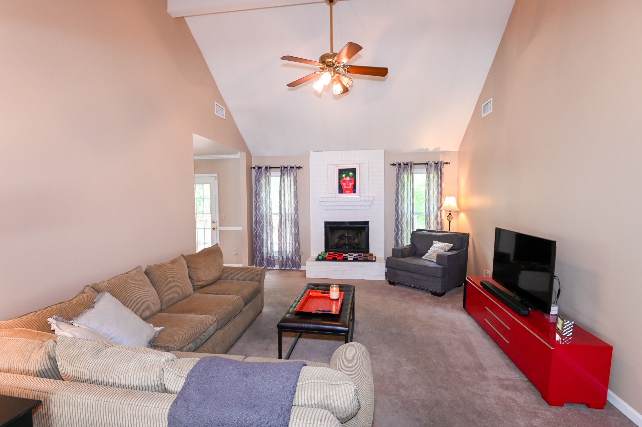 804 Brownstone Ct