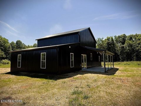246 Ralph Spivey Lane Gainesboro TN 38562